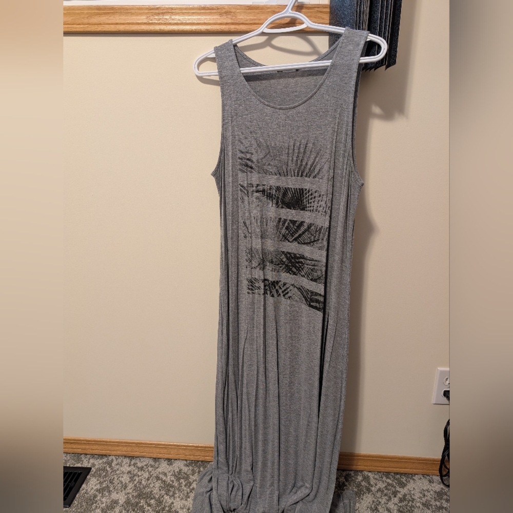 Gray Sleeveless Maxi Dress with Black Pattern